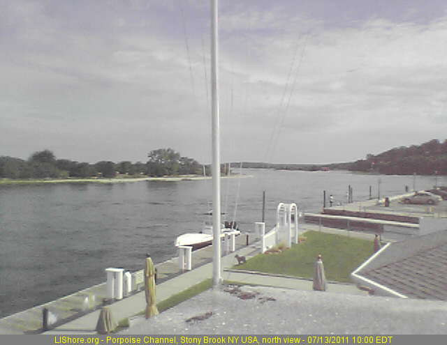 Webcam image of Porpoise Channel, Stony Brook NY - north view